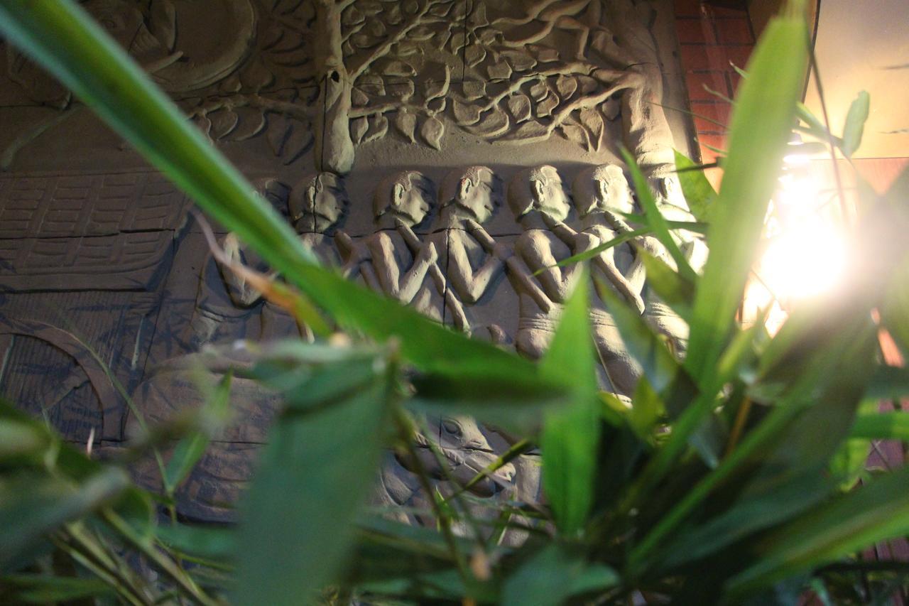 帕玛酒店 Kampong Chhnang 外观 照片