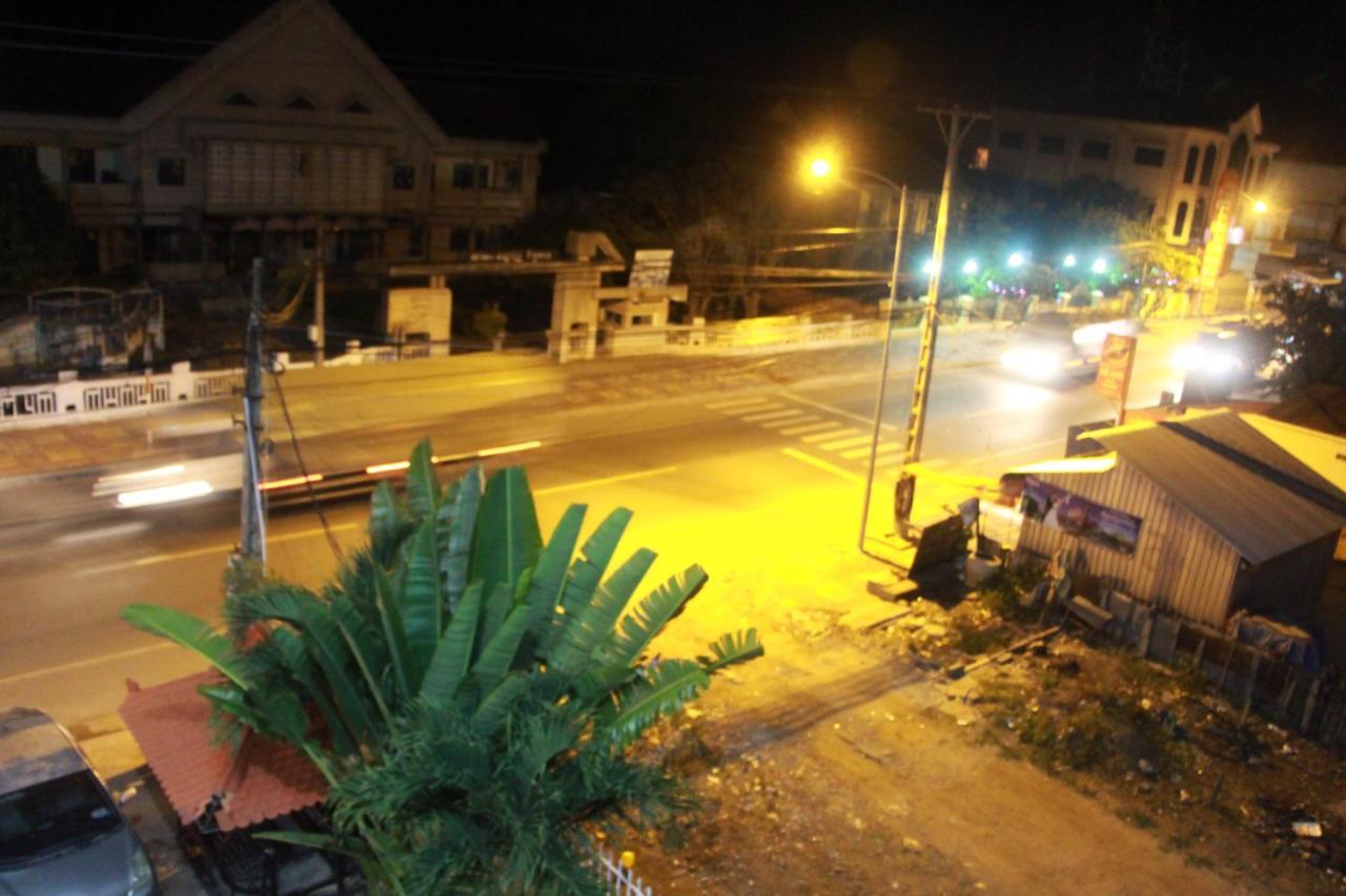 帕玛酒店 Kampong Chhnang 外观 照片